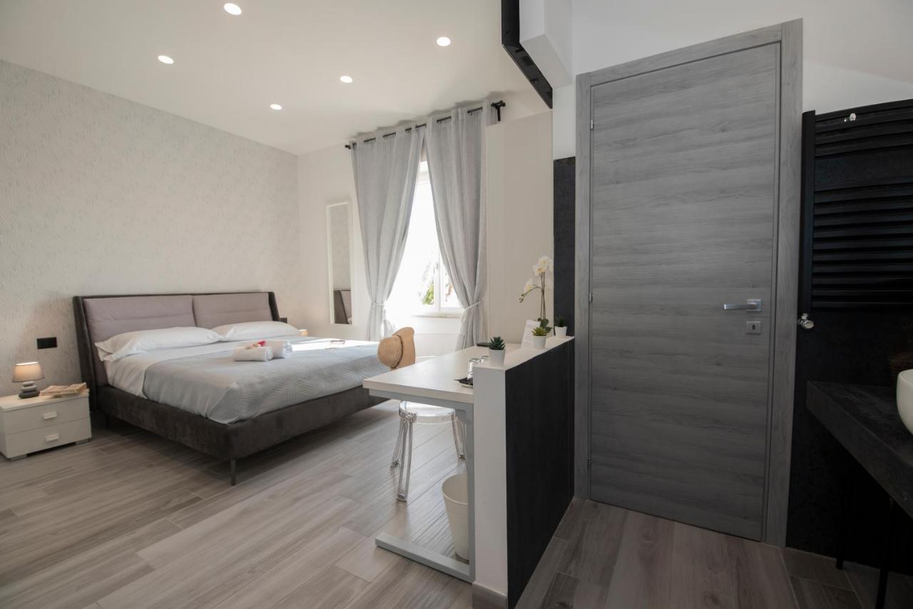 פרוסידה La Dolce Vita Rooms מראה חיצוני תמונה