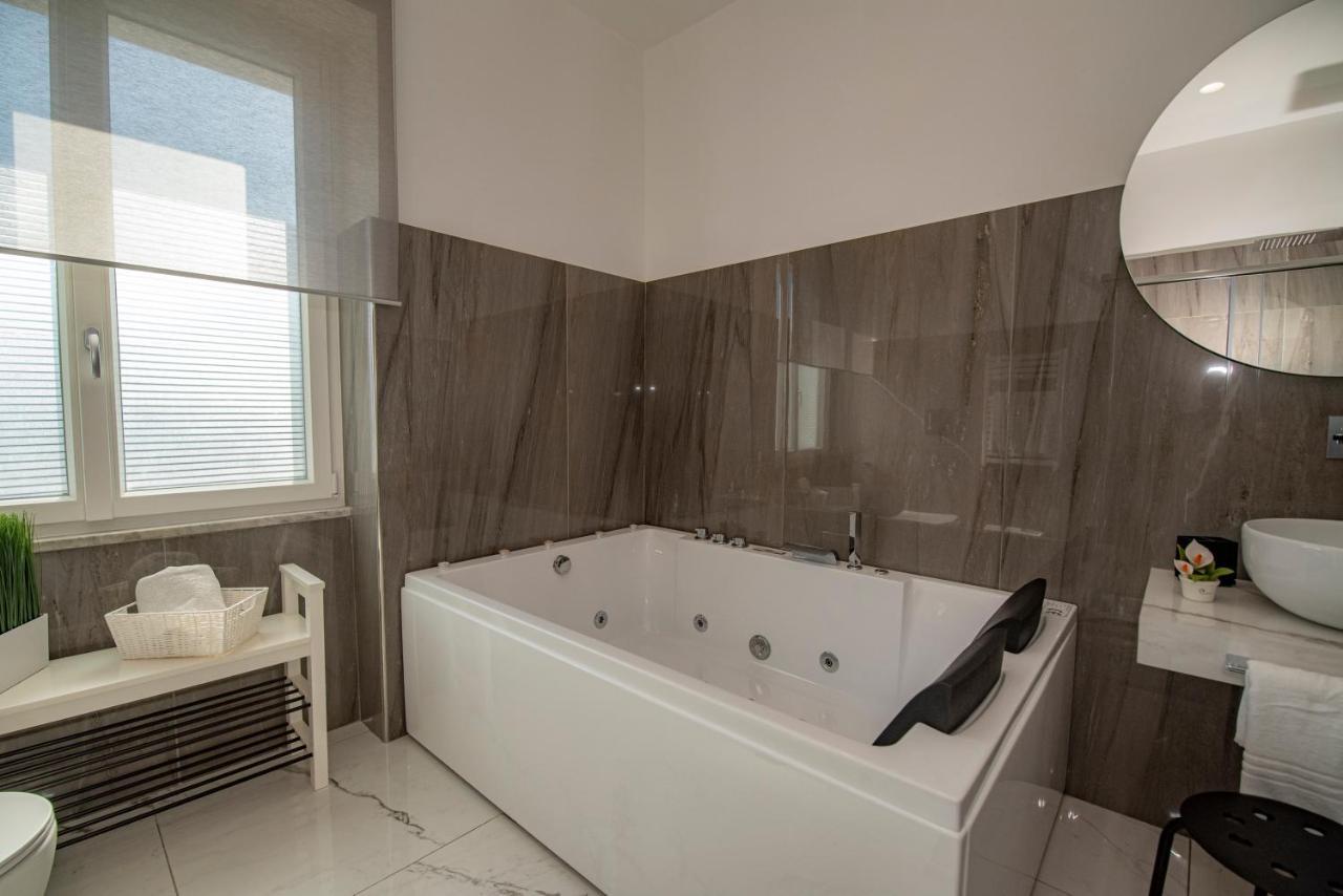 פרוסידה La Dolce Vita Rooms מראה חיצוני תמונה